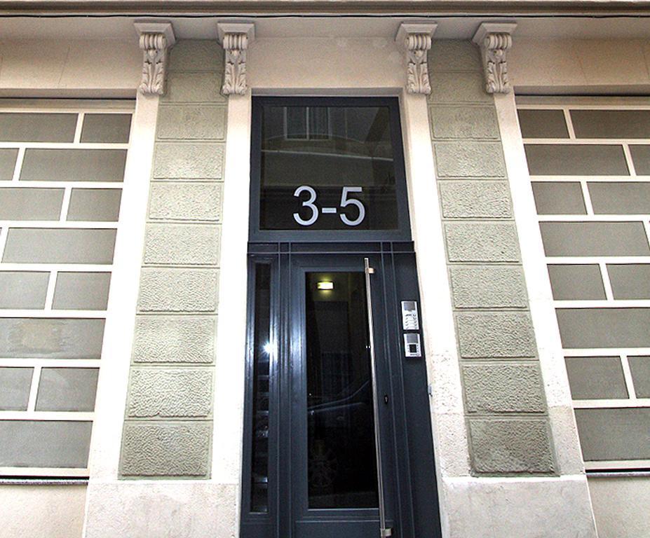 Barcelona Sants Station Apartments Bagian luar foto