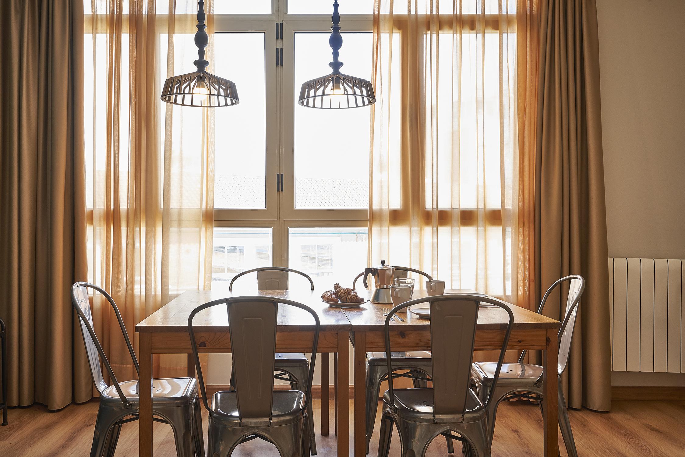 Barcelona Sants Station Apartments Bagian luar foto