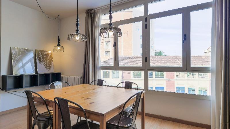 Barcelona Sants Station Apartments Bagian luar foto