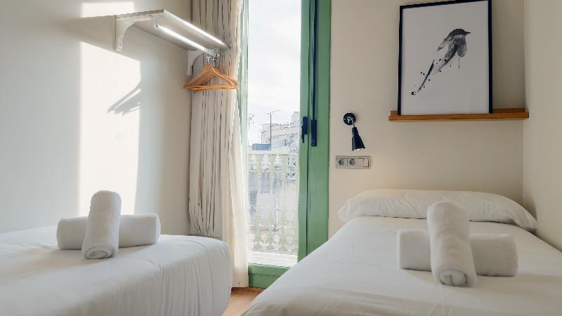 Barcelona Sants Station Apartments Bagian luar foto